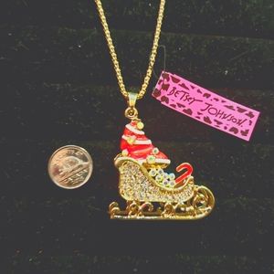 Brand new Betsey Johnson sweater length necklace